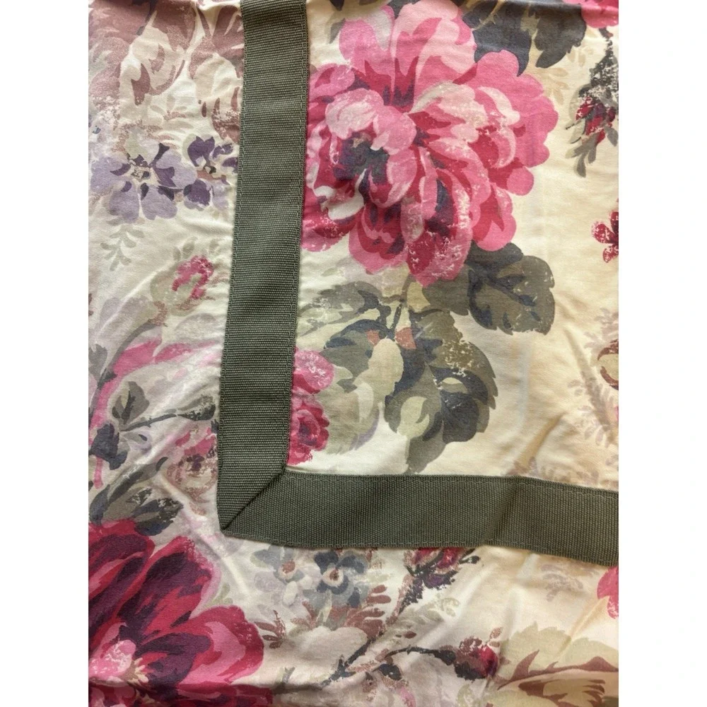 Chaps Ralph Lauren Standard Rosemont Floral Pillow Shams (2) Ribbon Accent‎